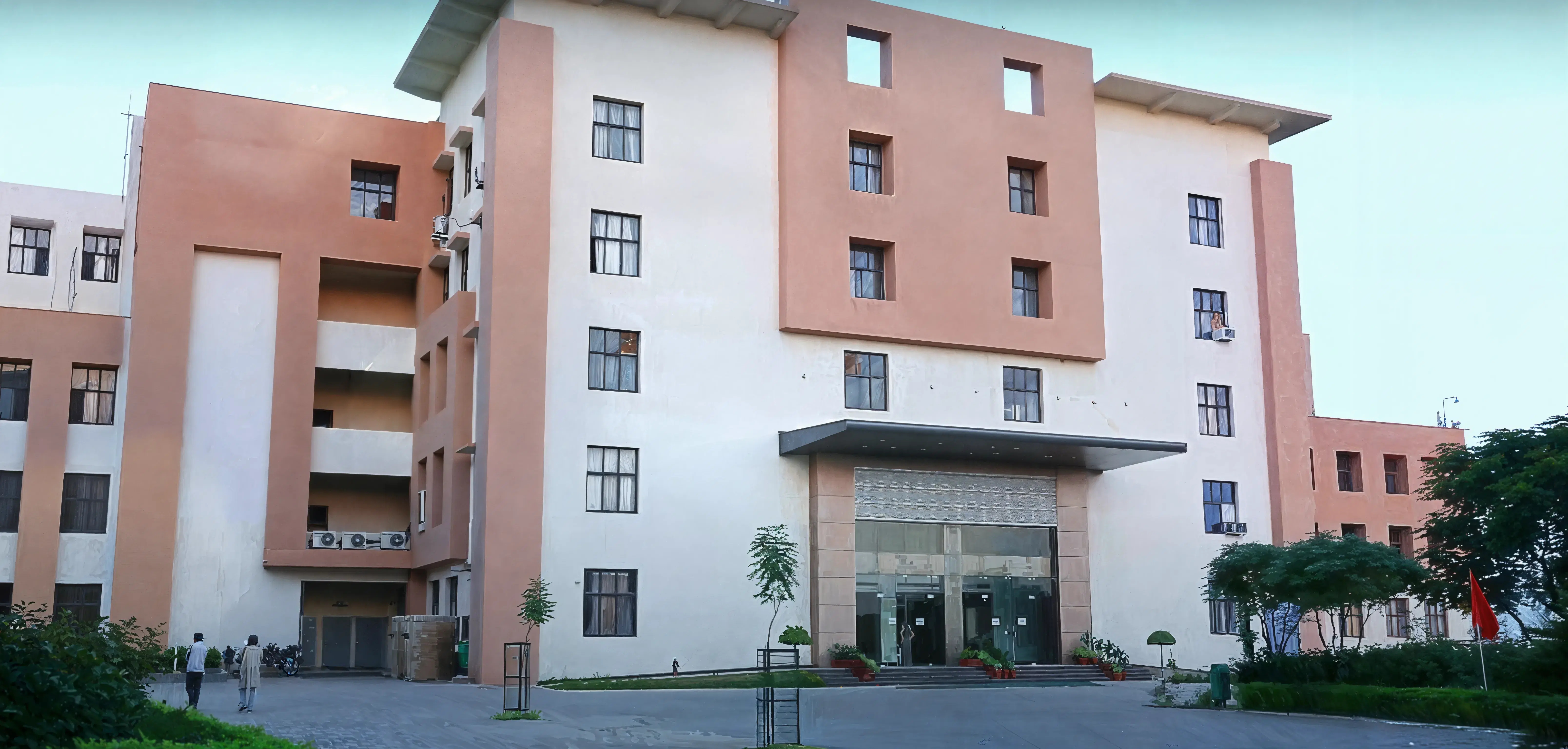 SGT Medical College, Hospital & Research Institute Gurgaon campus photo 7